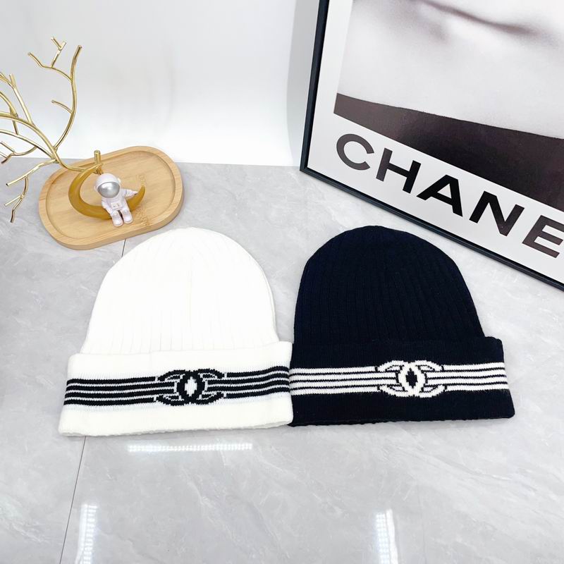 Chanel hat dx32